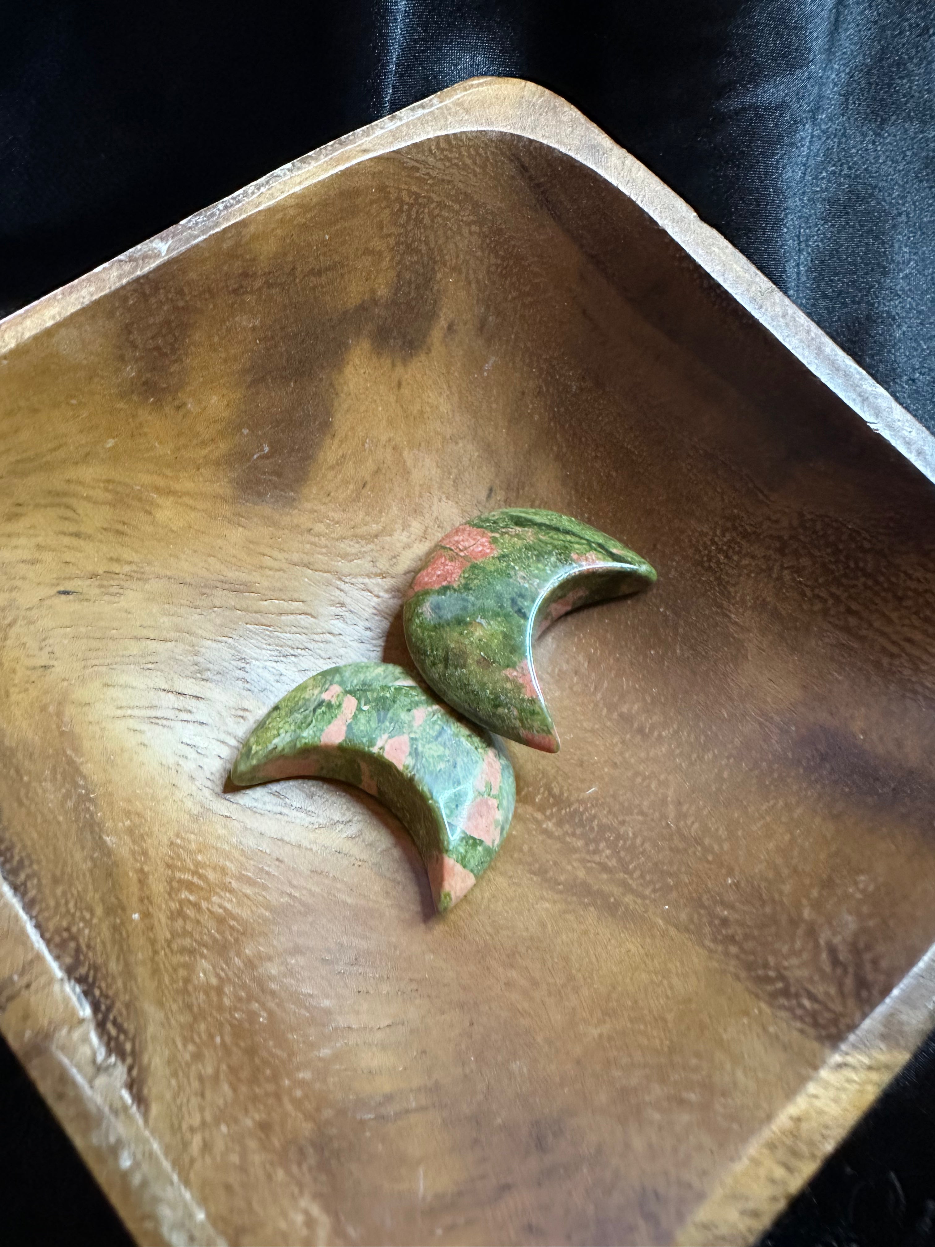 Mini Moon Carving
